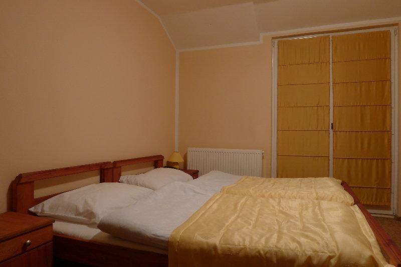 Hotel Ahar à Ilidža Extérieur photo