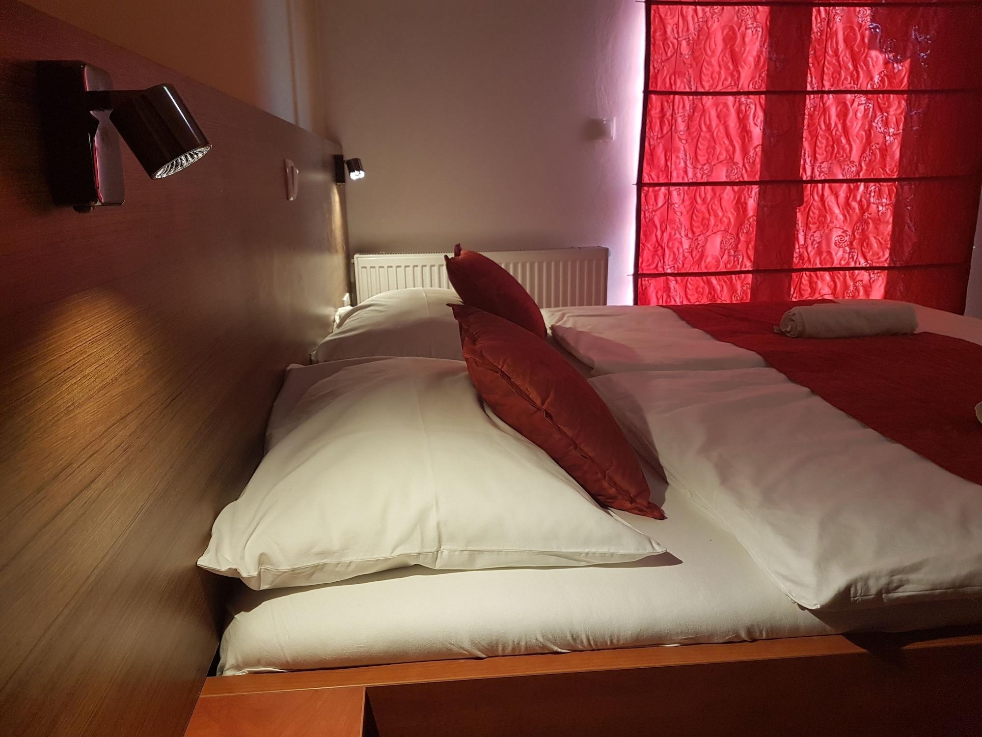 Hotel Ahar à Ilidža Extérieur photo
