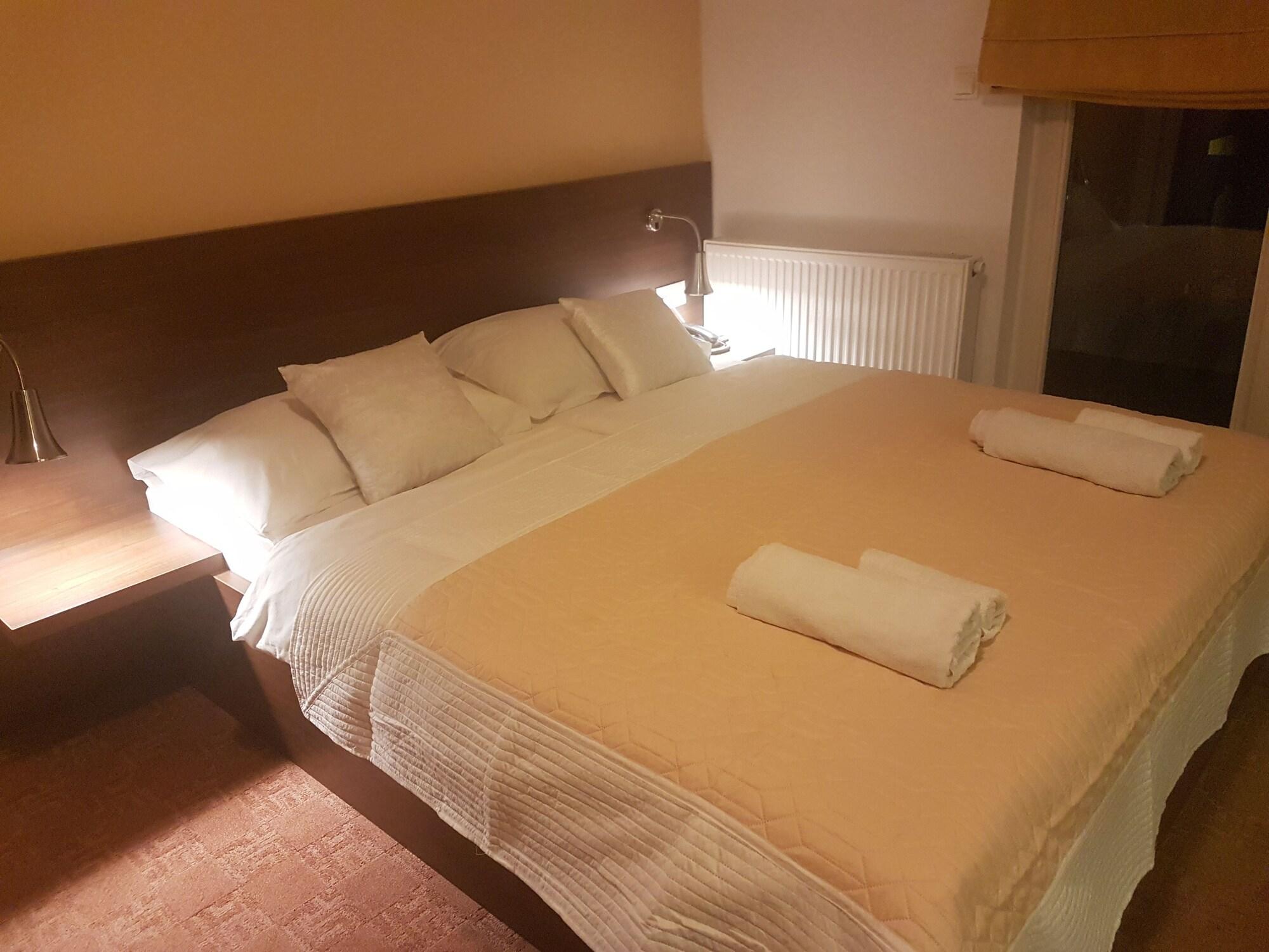 Hotel Ahar à Ilidža Extérieur photo