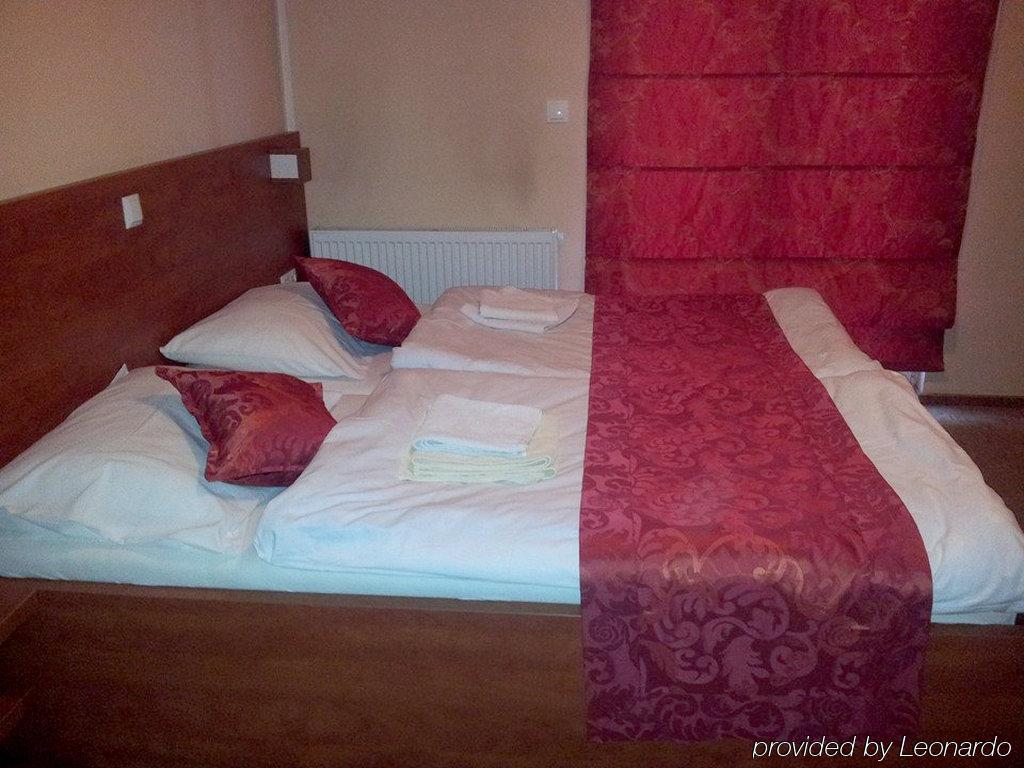 Hotel Ahar à Ilidža Extérieur photo