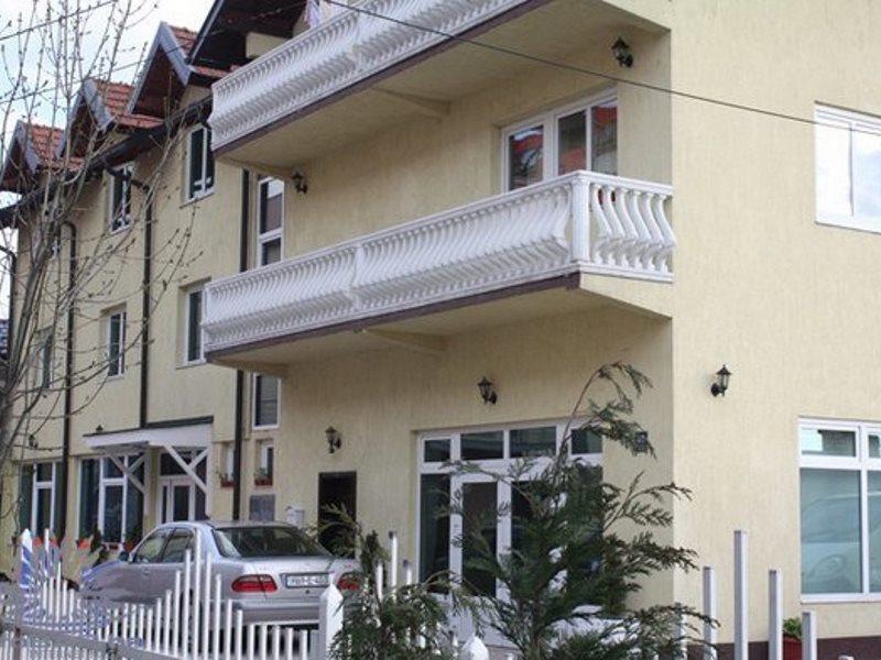 Hotel Ahar à Ilidža Extérieur photo